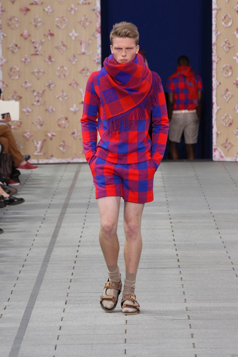 Louis Vuitton 2012 Summer/Spring collection inspired by the Maasai