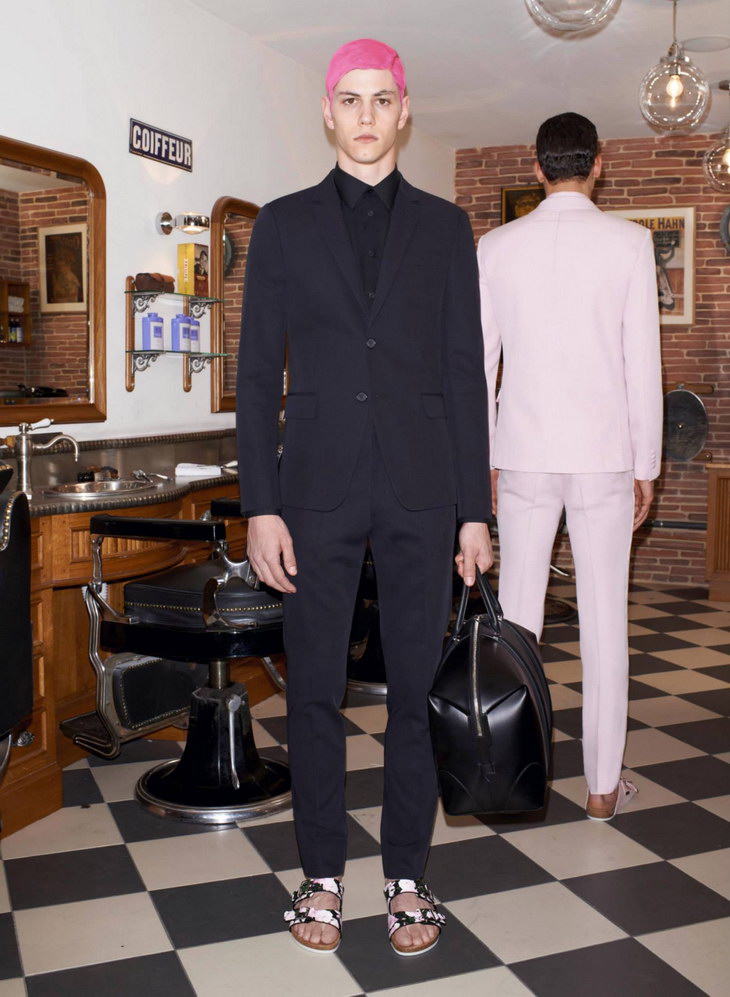 First Look of Givenchy's Men's Pre-Spring Summer 2014 Collection