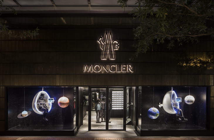 moncler corporate office