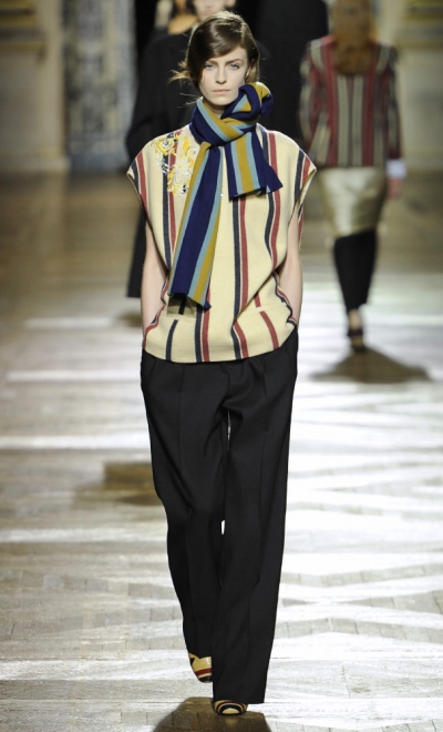 Dries Van Noten Fall Winter 2013.14 Womenswear Collection