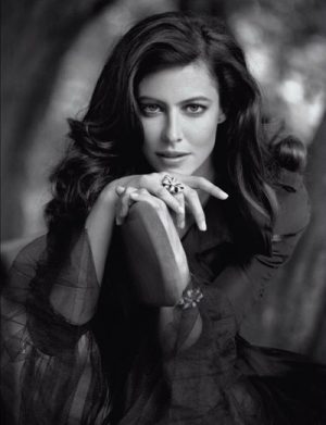 Anna Mouglalis for Chanel Joaillerie