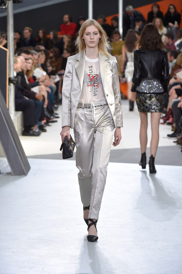 Louis Vuitton Fall Winter 2015.16 Womenswear Collection