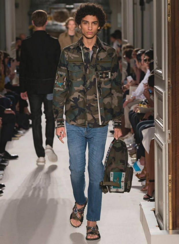 #PFW Valentino Spring Summer 2016 Menswear