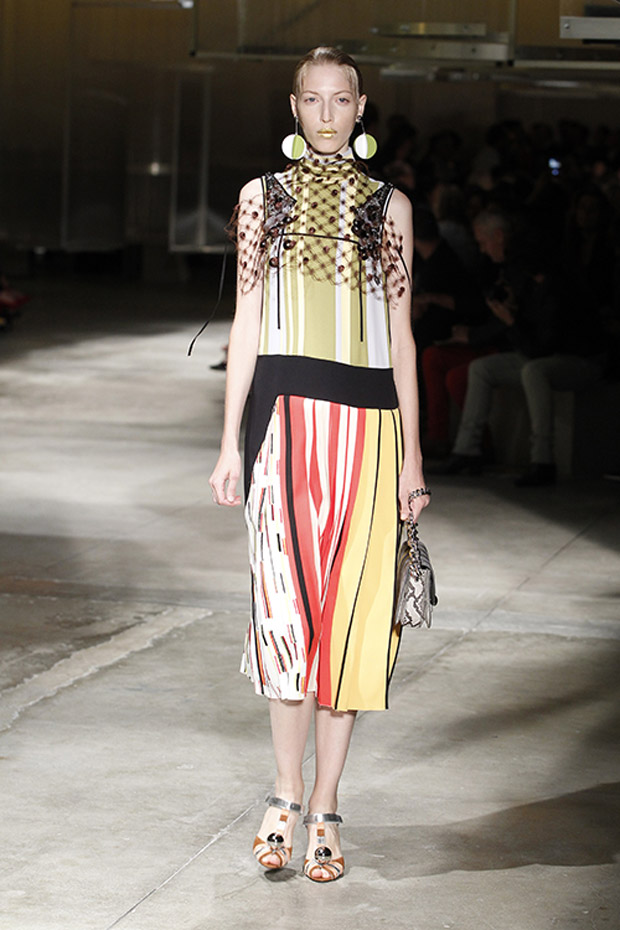 #MFW Prada Spring Summer 2016 Womenswear Collection