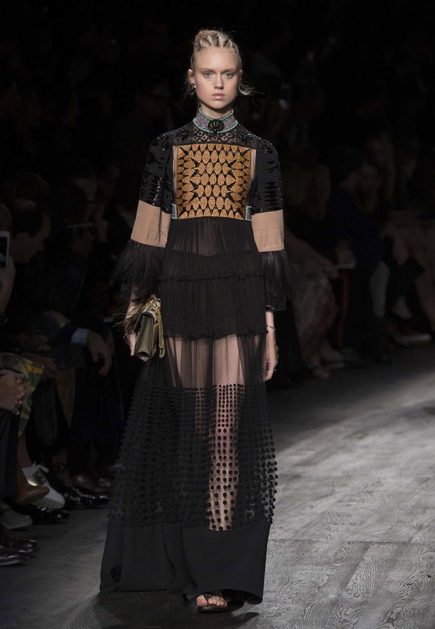 #PFW Valentino Spring Summer 2016 Womenswear Collection