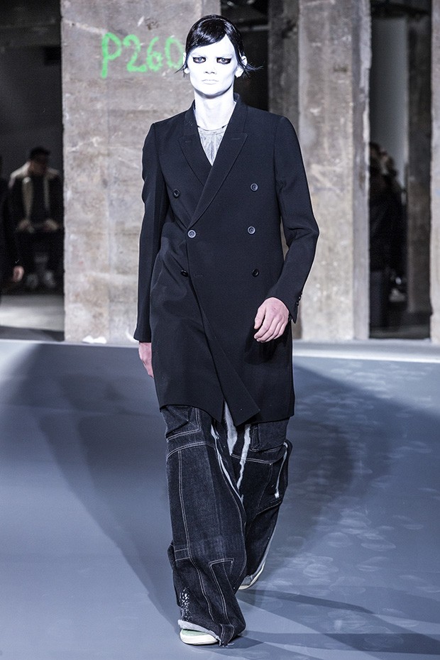 #PFW Rick Owens Menswear Fall Winter 2016.17 Collection - DSCENE