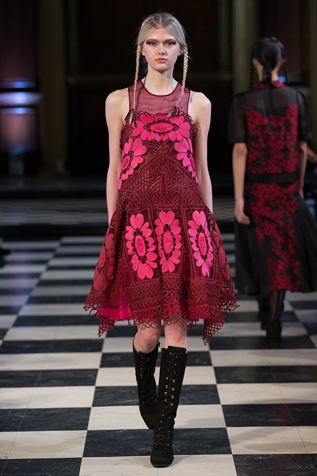 #LFW Bora Aksu Fall Winter 2016 - DSCENE