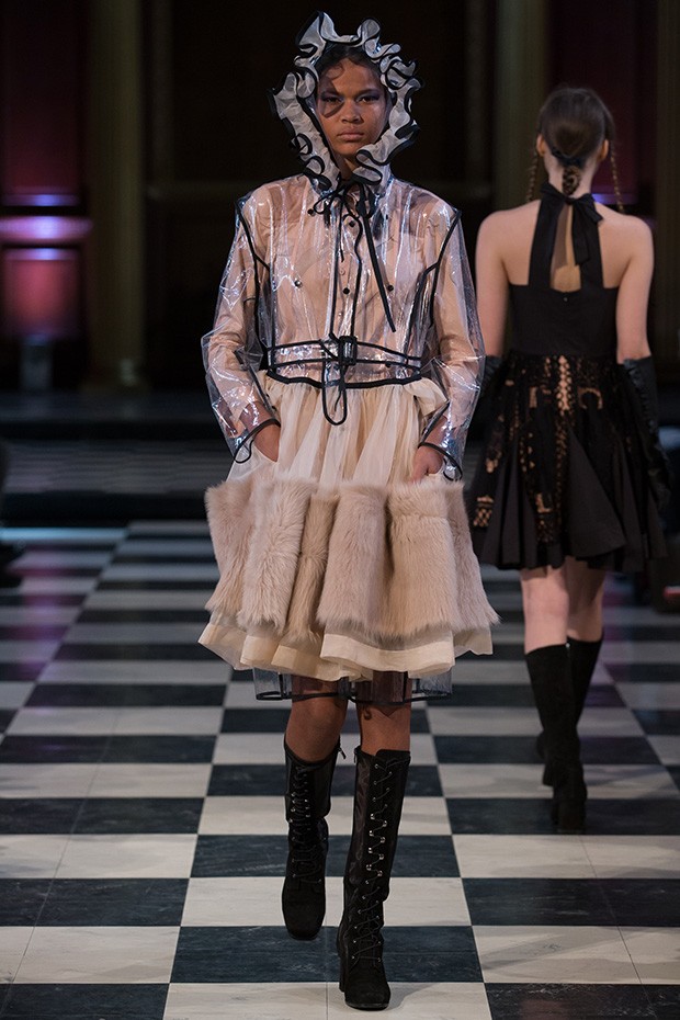 #LFW Bora Aksu Fall Winter 2016 - DSCENE