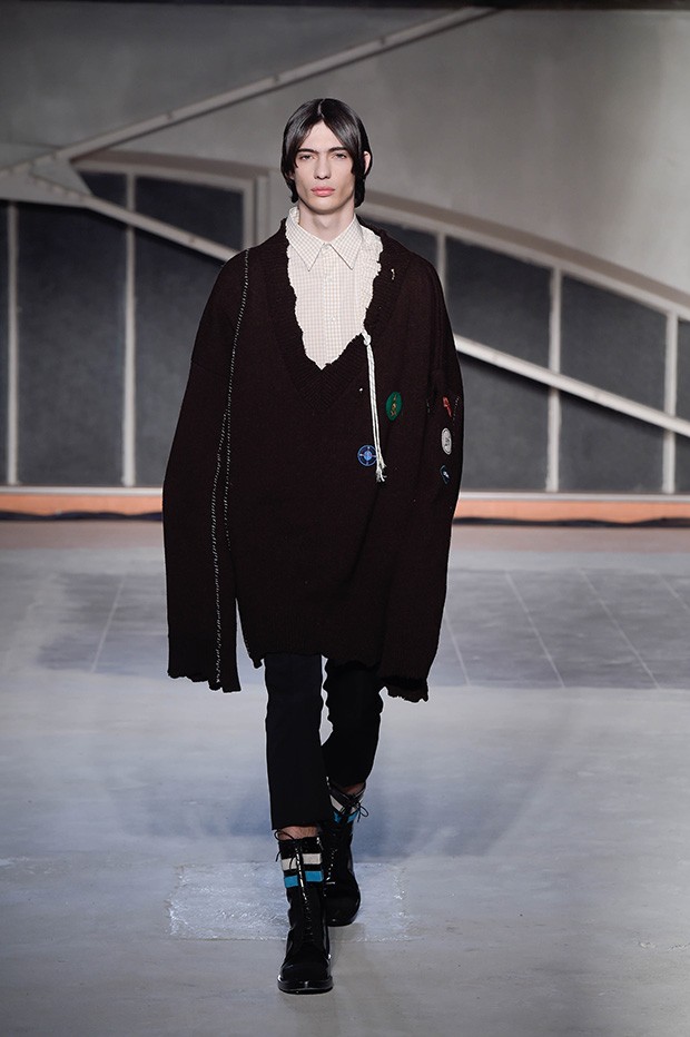 #PFW Raf Simons Menswear Fall Winter 2016.17 Collection - DSCENE