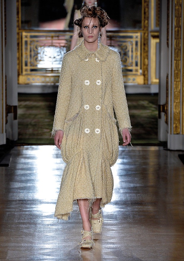 #LFW Simone Rocha Fall Winter 2016 Collection - DSCENE