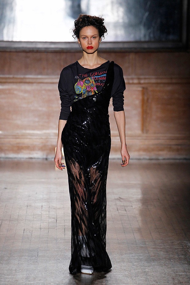 #LFW Vivienne Westwood Fall Winter 2016 collection - Design Scene ...