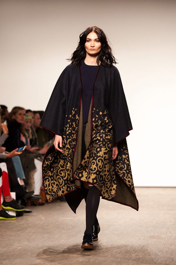 #MBFW holyGhost Womenswear Fall Winter 2016 Collection - DSCENE