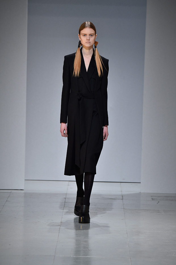 #PFW Chalayan Fall Winter 2016/17 Collection - DSCENE