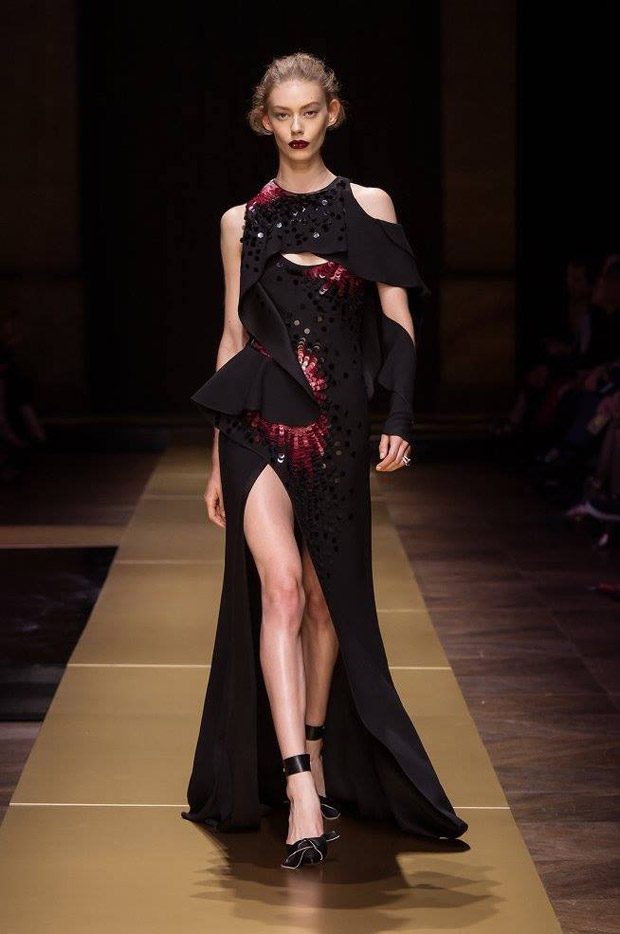 Atelier Versace Fall Winter 2016 Collection