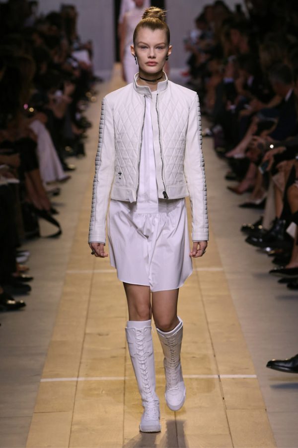 Pfw Discover Maria Grazia Chiuri First Collection For Dior