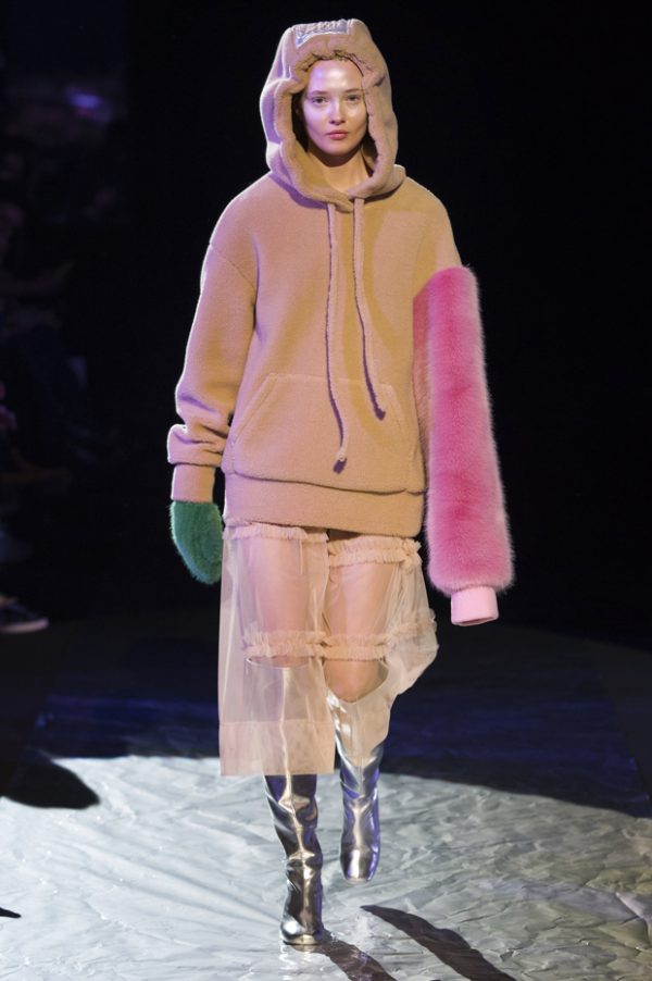 MFW: ANNAKIKI FAll WINTER 2017.18 Collection