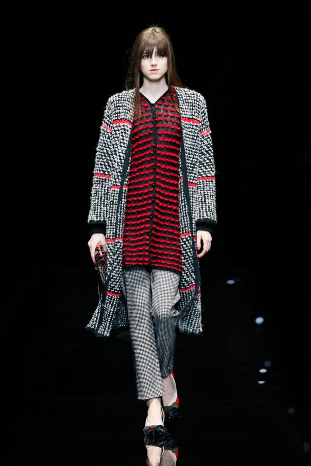 MFW: EMPORIO ARMANI Fall Winter 2017.18 Women's Collection