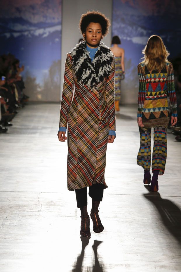 MILANO FASHION WEEK: MISSONI FAll WINTER '17 Women's Collection - DSCENE