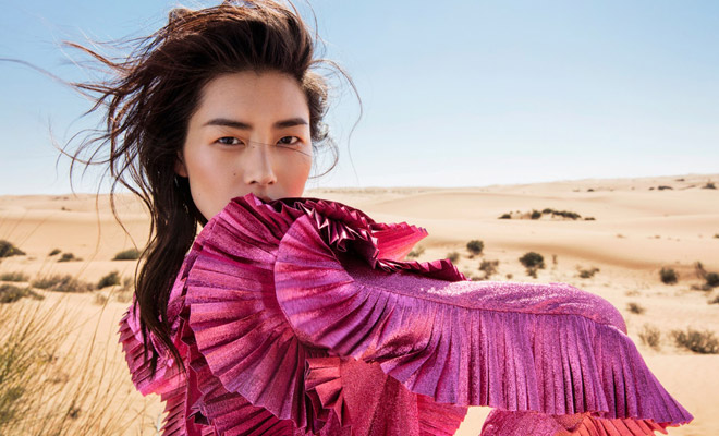 Desert & Dazzle: Liu Wen Stars in Elle China March 2017 Cover Story