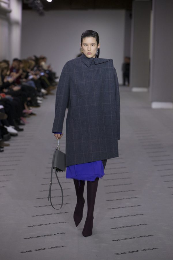 PFW: BALENCIAGA Fall Winter 2017.18 Collection