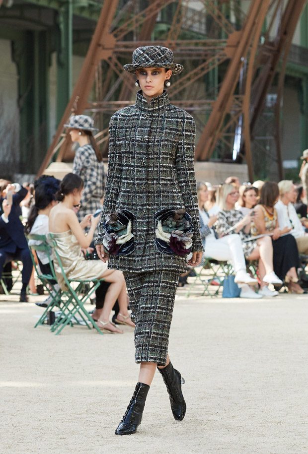 Chanel Fall Winter 2017.18 Haute Couture Collection