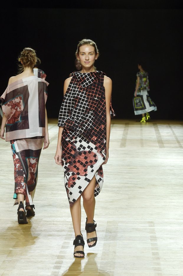 #PFW: Issey Miyake Spring Summer 2018 Collection - DSCENE