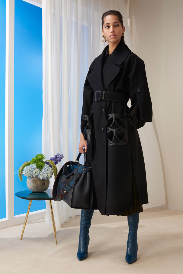 Fendi Pre-Fall 2018 Open Your Heart Womenswear Collection