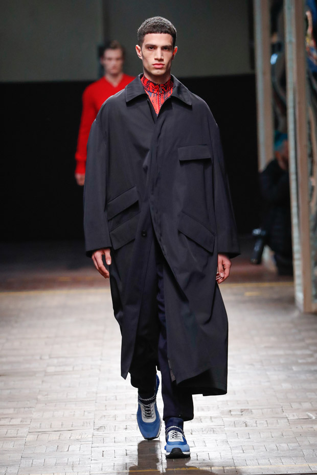 MFW: DIRK BIKKEMBERGS Fall Winter 2018.19 Collection