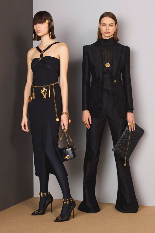 Discover Versace Pre-Fall 2018 Womenswear Collection