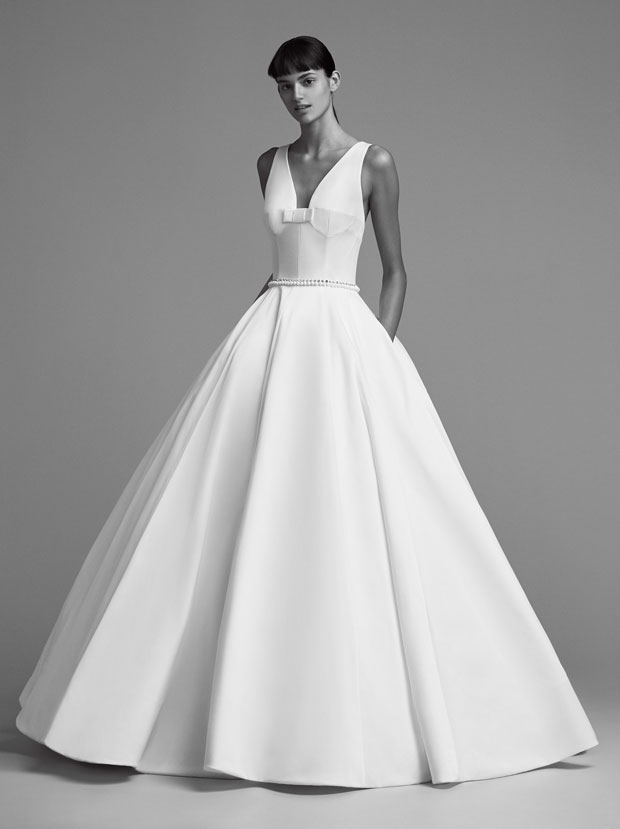 Discover Viktor & Rolf Bridal Autumn 2018 Collection