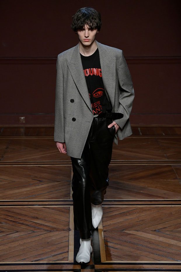 PFW: WOOYOUNGMI Fall Winter 2018/19 Collection