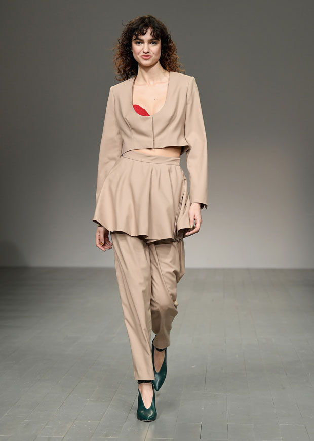 LFW: Marta Jakubowski Autumn Winter 2018 Collection