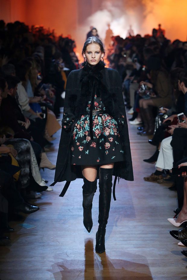 PFW: Elie Saab Fall Winter 2018.19 Womenswear Collection