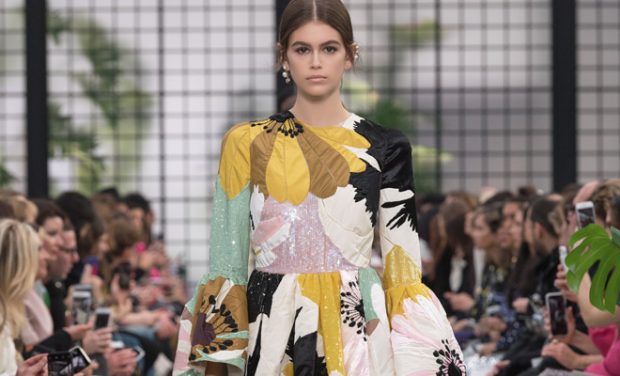 PFW: Valentino Fall Winter 2018.19 Womenswear Collection