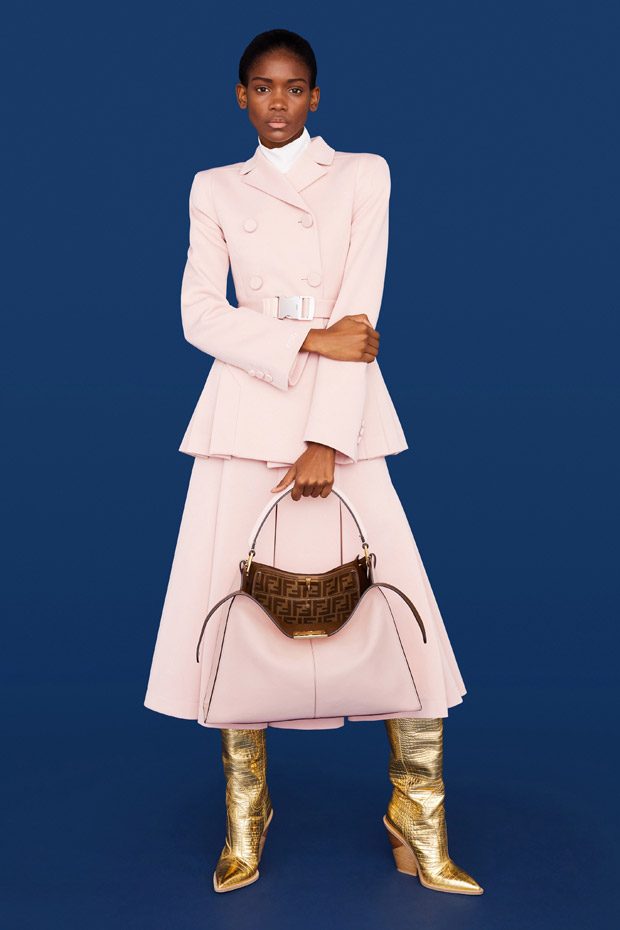 LOOKBOOK FENDI Resort 2019 Womenswear Collection