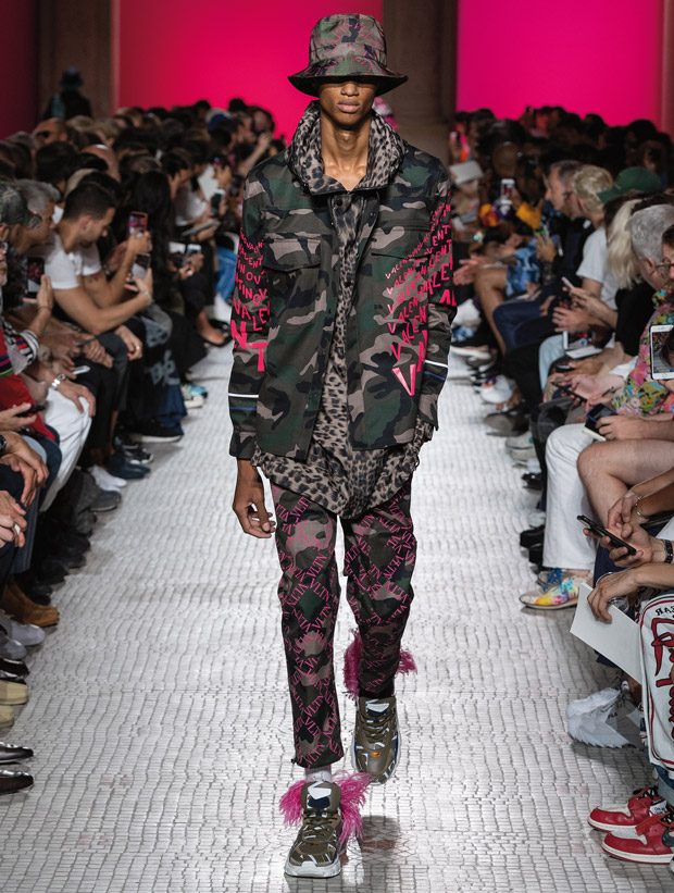 Valentino Spring 2019 Menswear Collection by Pierpaolo Piccioli