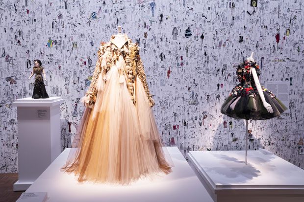 Viktor & Rolf: Fashion Artists 25 Years Exhibition in Kunsthal Rotterdam