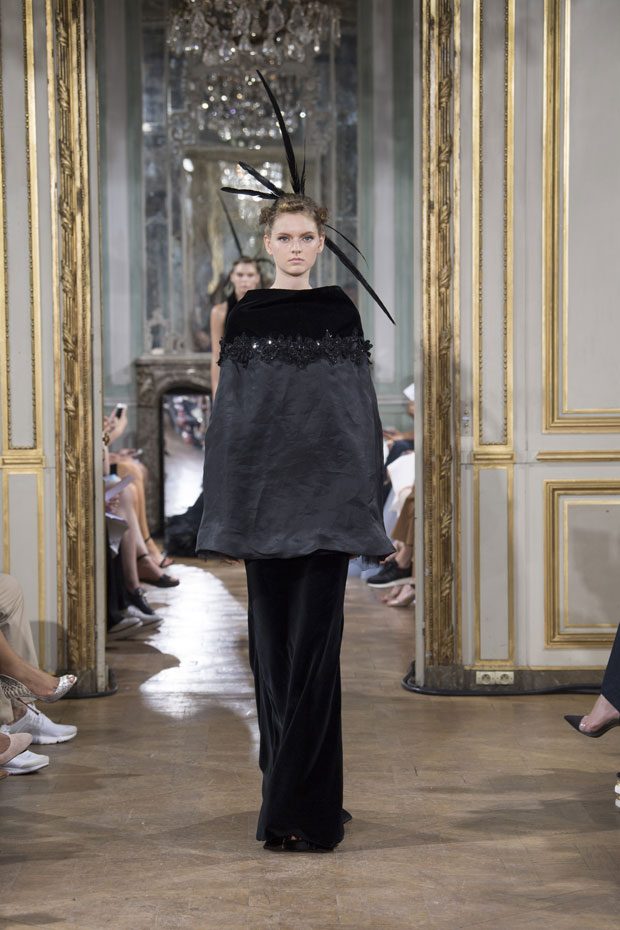 #PFW: Celia Kritharioti Autumn Winter 2018.19 Couture Collection