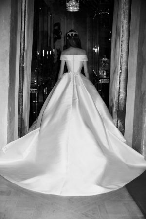 2018 Fall and Winter Fashion Trends: Wedding Dress Edition