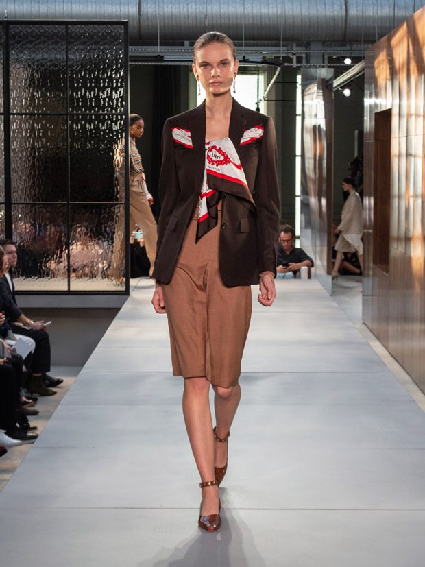 Discover RICCARDO TISCI's First Collection for BURBERRY