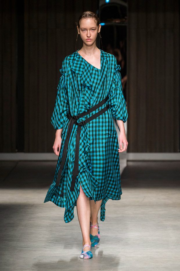 #MFW: CHIKA KISADA Spring Summer 2019 Collection