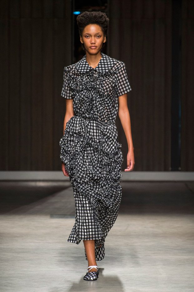 #MFW: CHIKA KISADA Spring Summer 2019 Collection