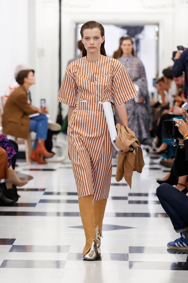 #LFW: VICTORIA BECKHAM Spring Summer 2019 Collection