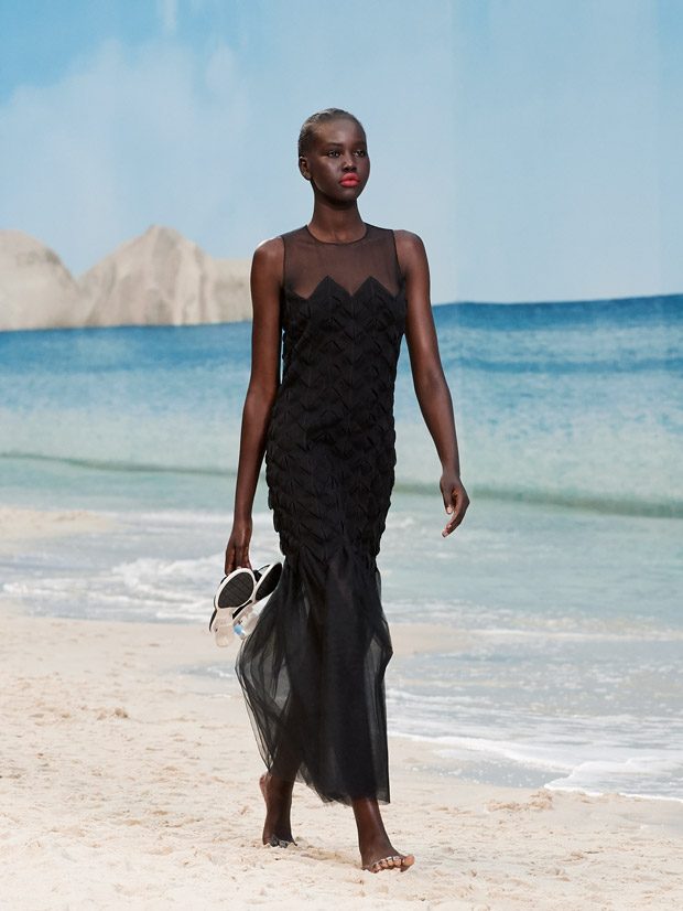 Chanel black dress clearance 2019