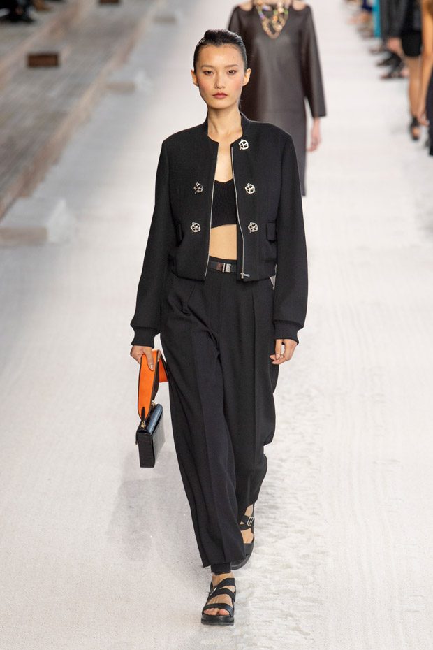 #PFW: HERMES Spring Summer 2019 Collection