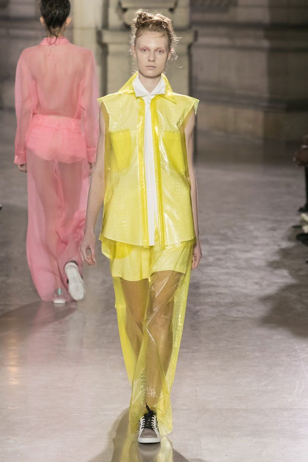 Moon Young Hee Ready To Wear Spring Summer 2019 Paris – NOWFASHION