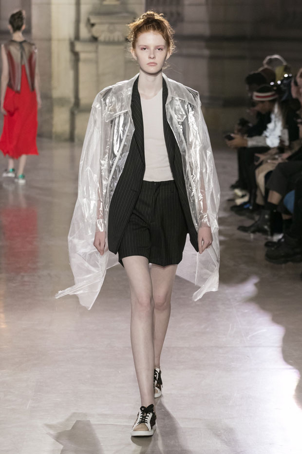 #PFW: MOON YOUNG HEE Spring Summer 2019 Collection