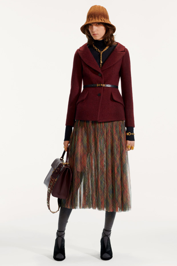 LOOKBOOK: DIOR Pre-Fall 2019 Womenswear Collection