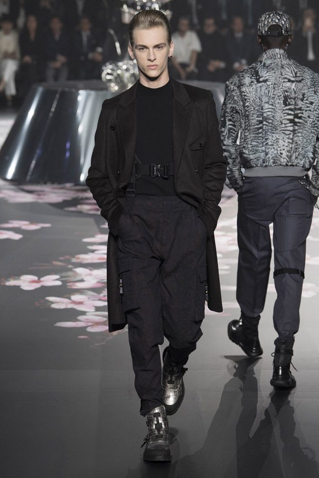 Heritage Meets Modernity: DIOR HOMME Pre-Fall 2019 Collection