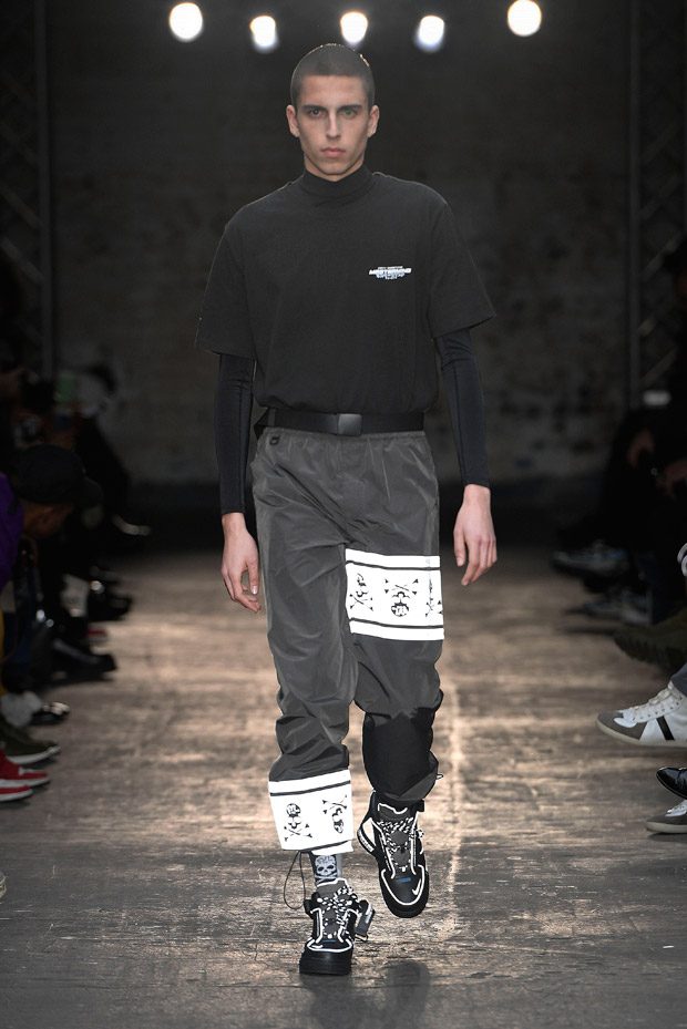 LFWM: C2H4 Fall Winter 2019.20 FM-2030 CASE #R000 Collection